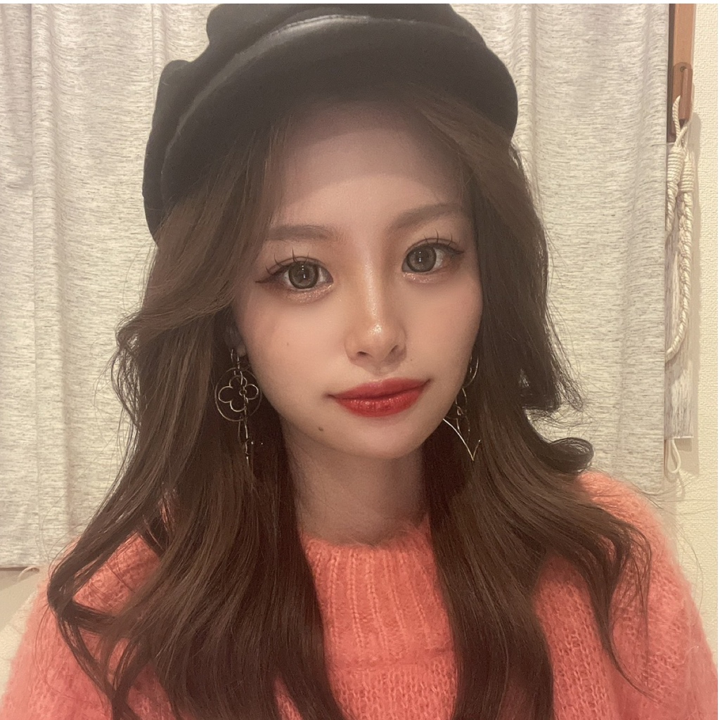 – ̗̀𖤐りな𖤐 ̖́-